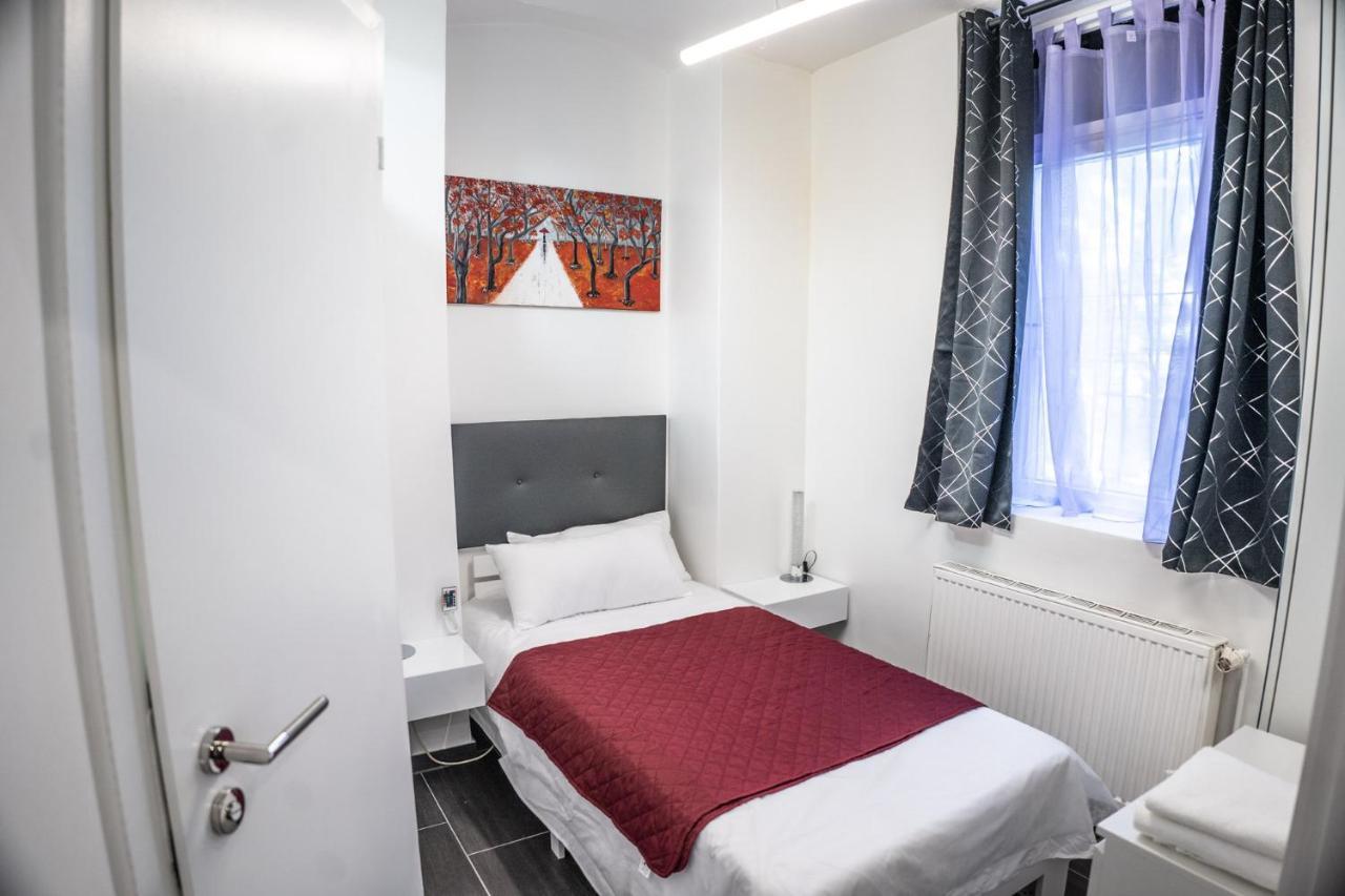 One Way Apartment Берлин Экстерьер фото
