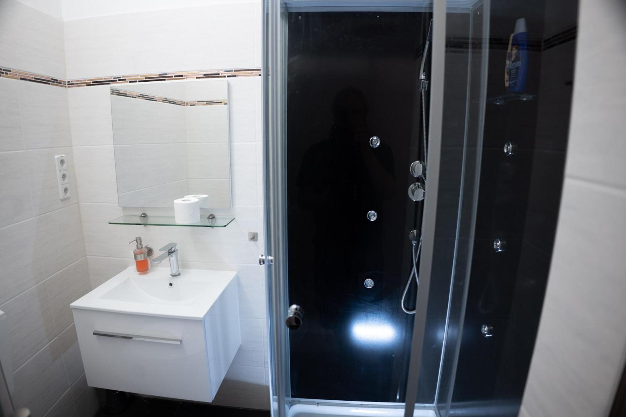 One Way Apartment Берлин Экстерьер фото